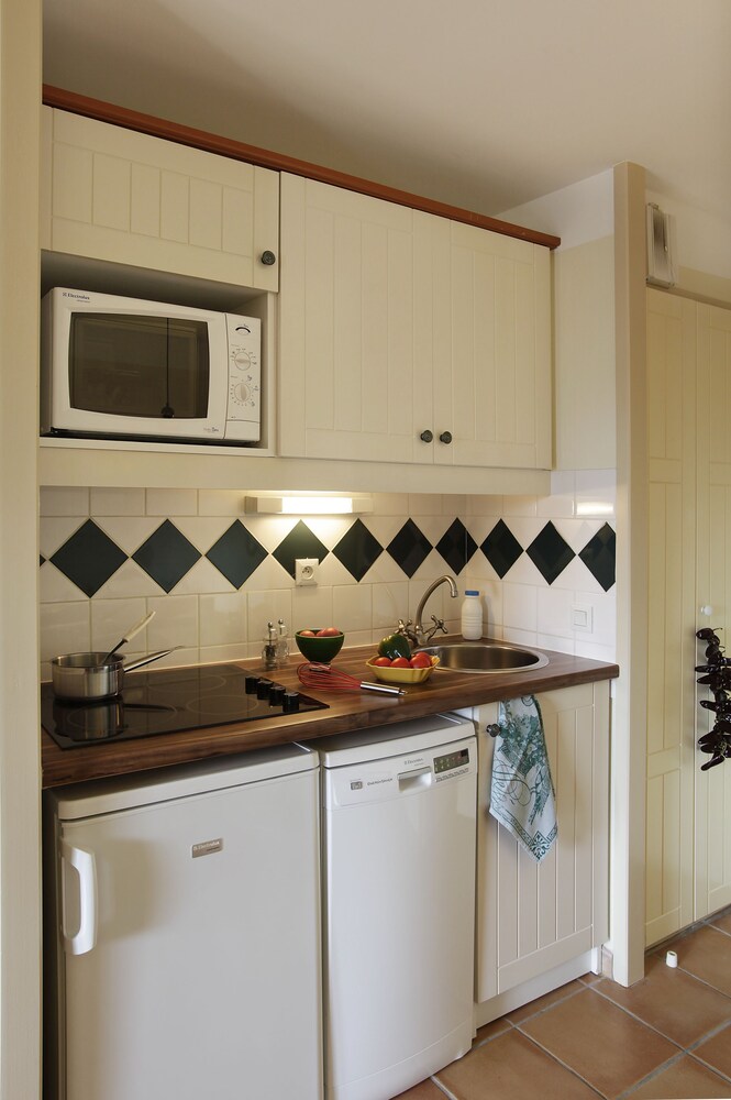 Standard 2 rooms, for 4/5 people - In-Room Kitchen