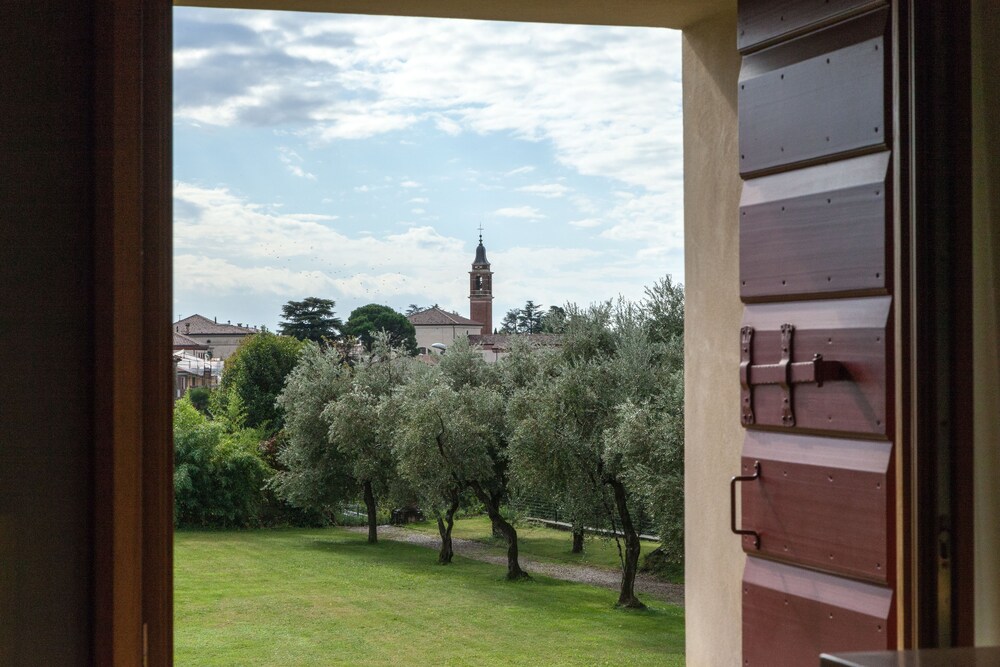 Guestroom View