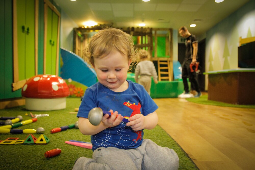 Childrens Play Area - Indoor