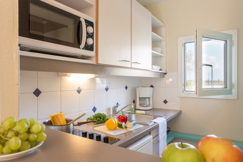 Standard House, 2 Bedrooms (for 6) - In-Room Kitchen
