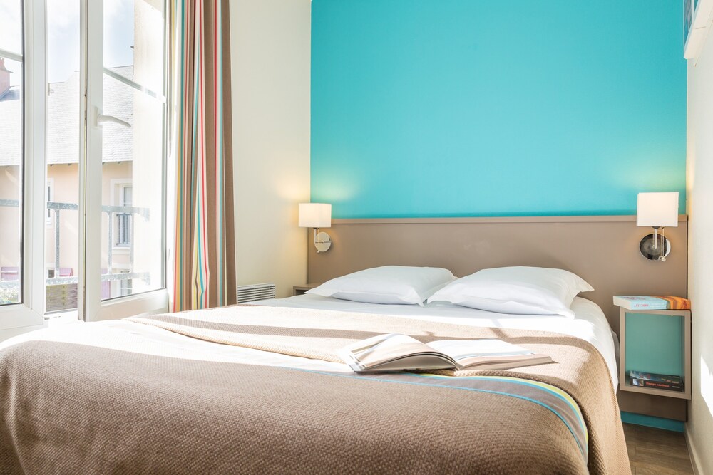 Standard House, 2 Bedrooms (for 6) - Guestroom