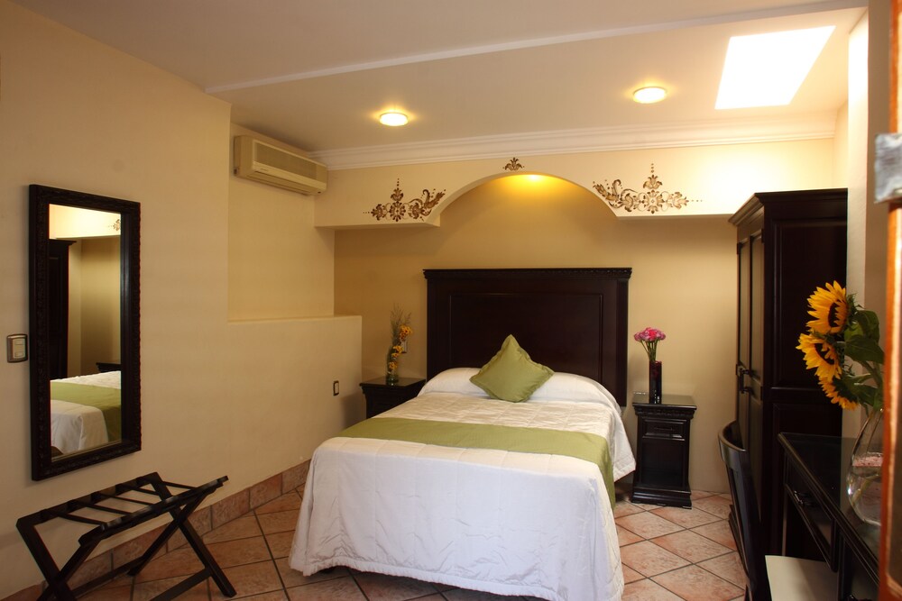 Guestroom