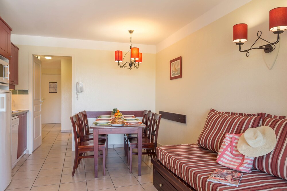 Salle de séjour (Appartement Standard (5-6))