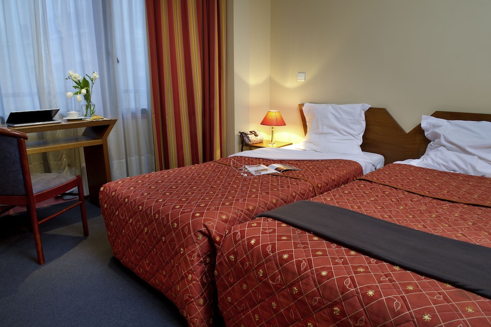 Studio (Small - 2 person) - Guestroom
