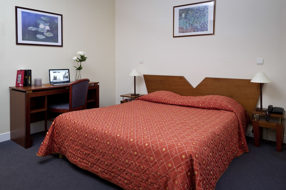 Superior Studio (2 person) - Guestroom