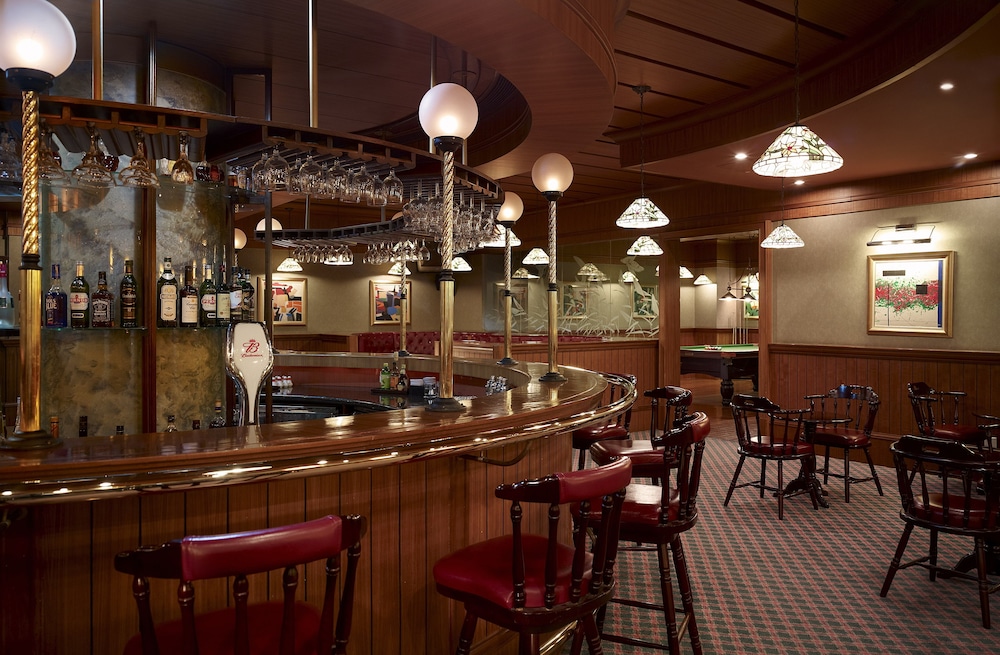 Hotel Lounge