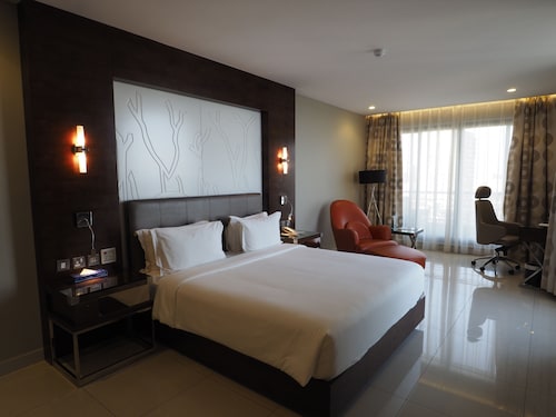 Harbour View Suites