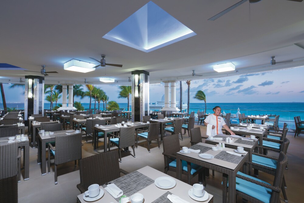 Buffet, Riu Palace Las Americas All Inclusive - Adults Only