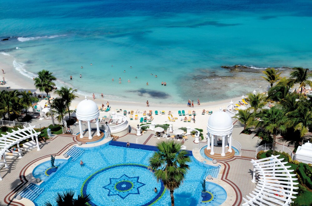 View from property, Riu Palace Las Americas All Inclusive - Adults Only