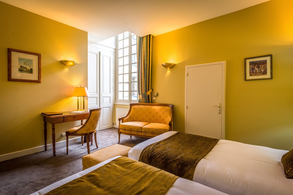 Guestroom
