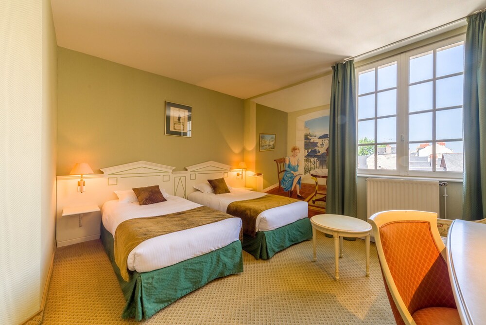 Guestroom