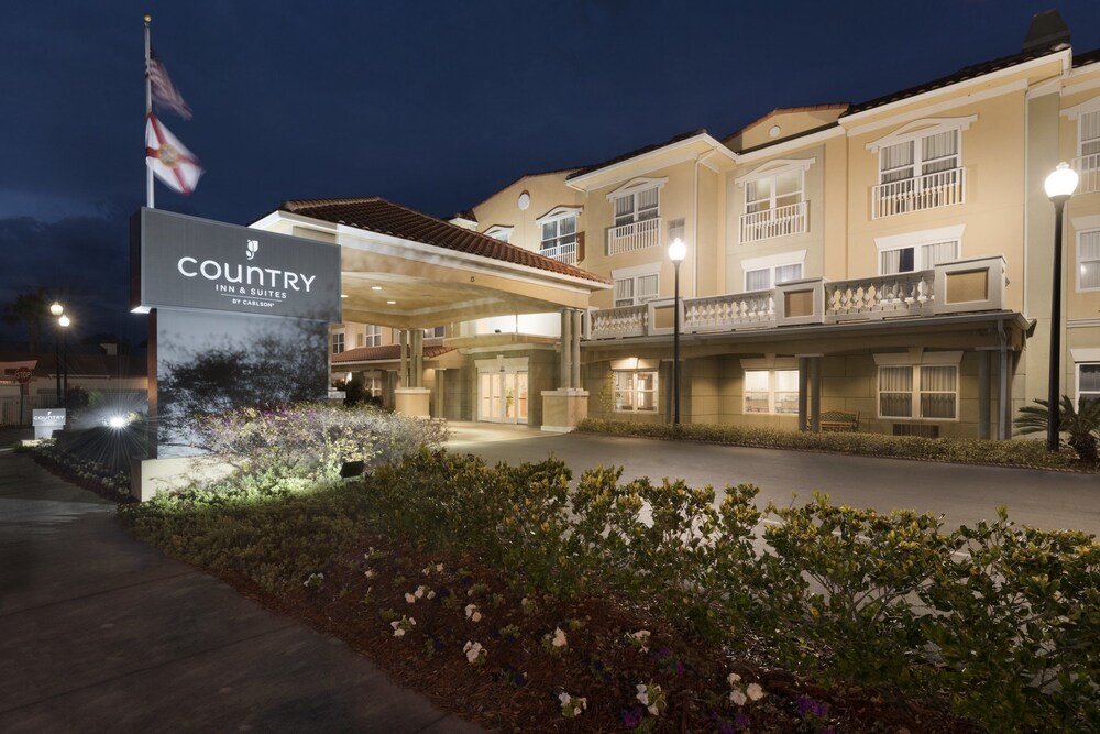 Hotel Front - Evening/Night