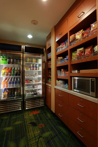 Fairfield Inn and Suites by Marriott Marion