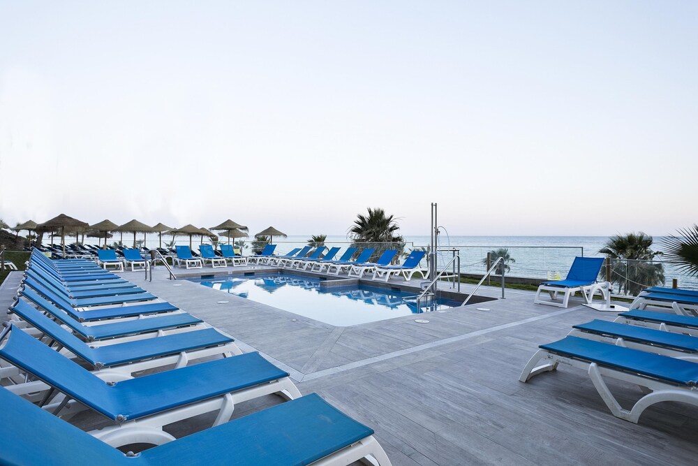 Piscina en la terraza
