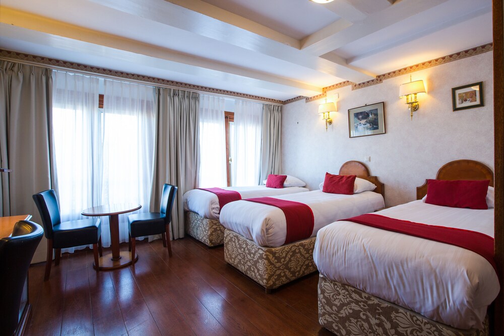 Guestroom