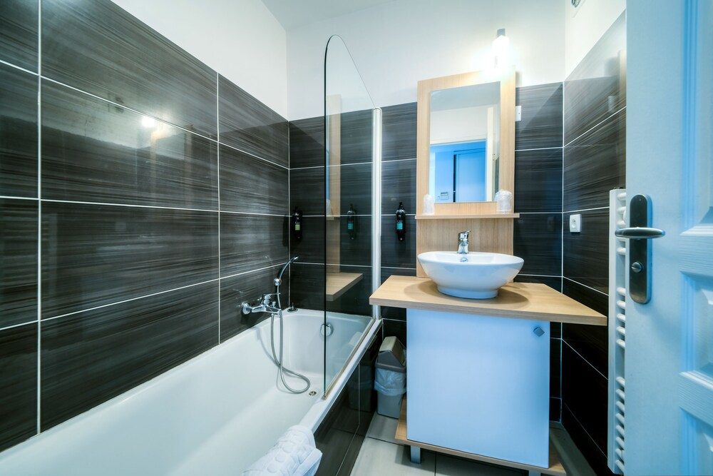 Condo, 1 Bedroom - Bathroom