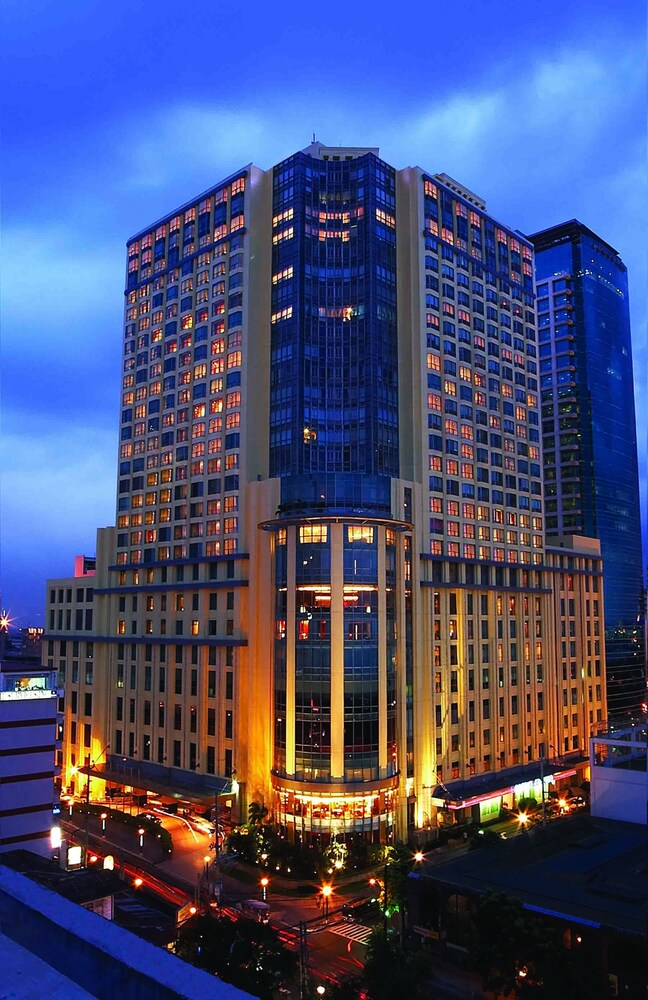 Hotel Front - Evening/Night