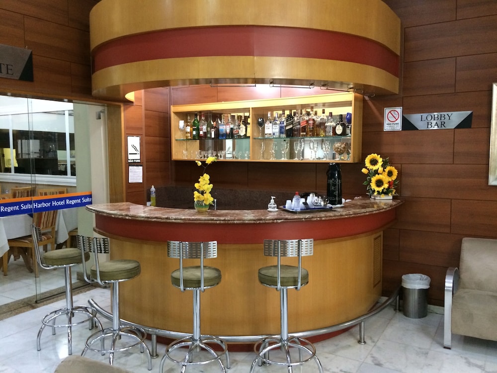 Hotel Lounge