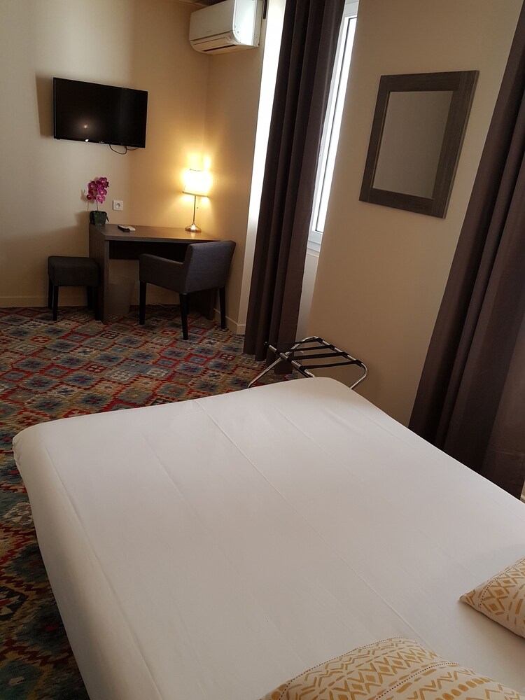 Guestroom