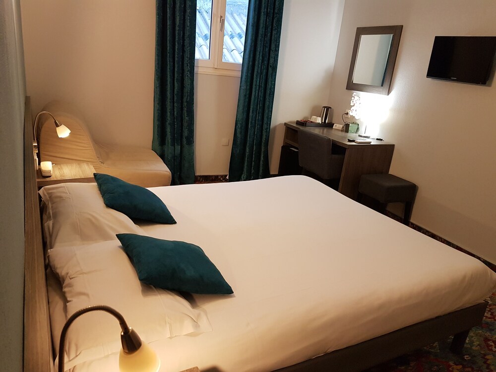 Guestroom
