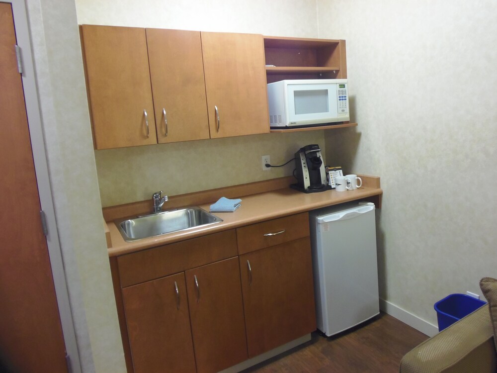 In-Room Kitchenette