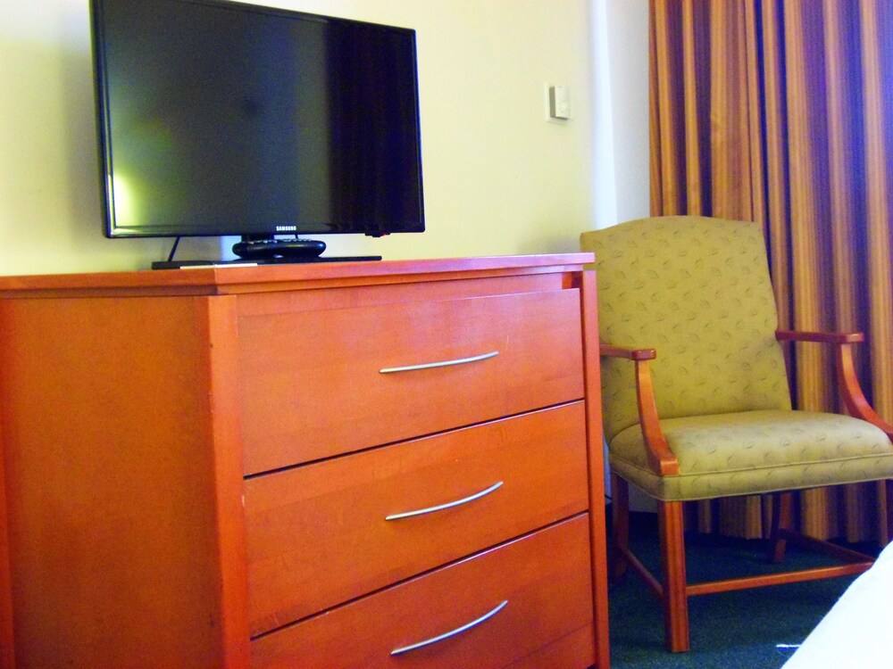 Guestroom View