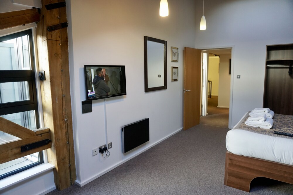 Executive Apartment, 2 Bedrooms - Guestroom