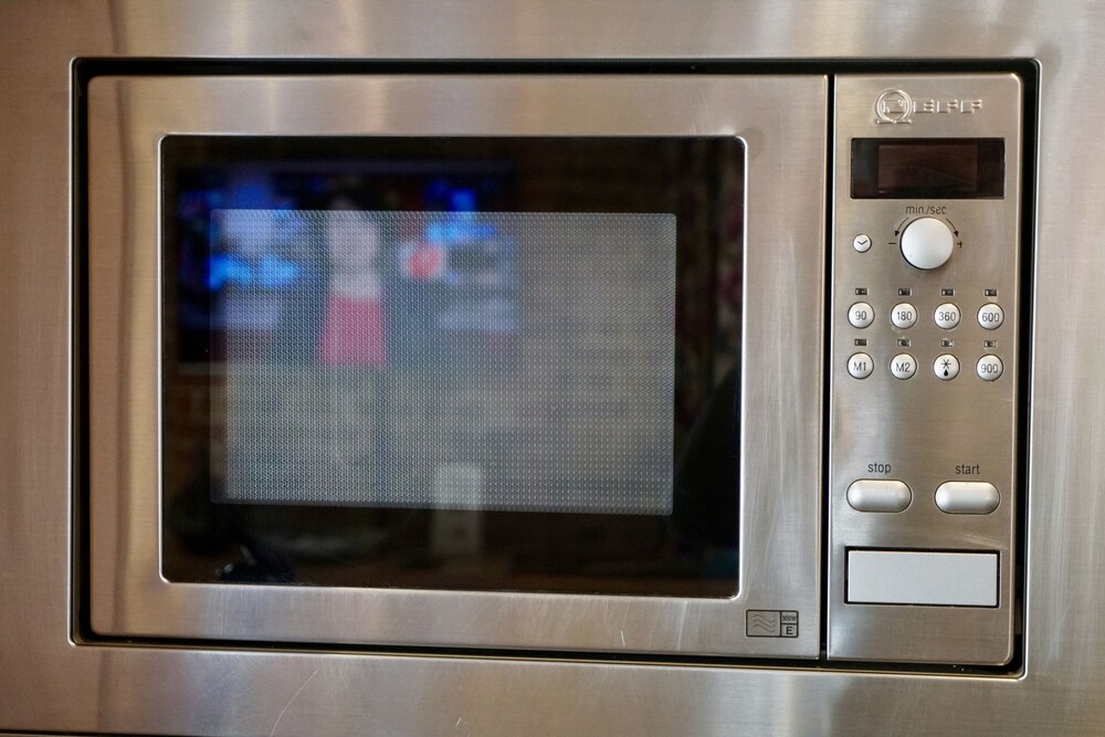 Executive Apartment, 2 Bedrooms - Microwave
