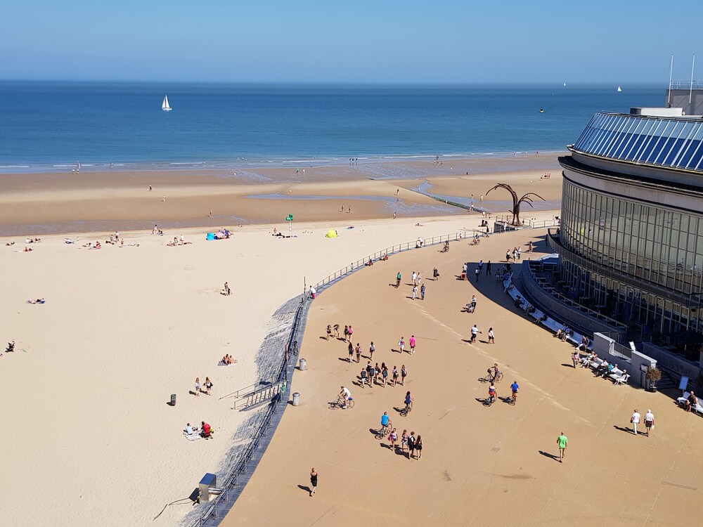 Beach/Ocean View