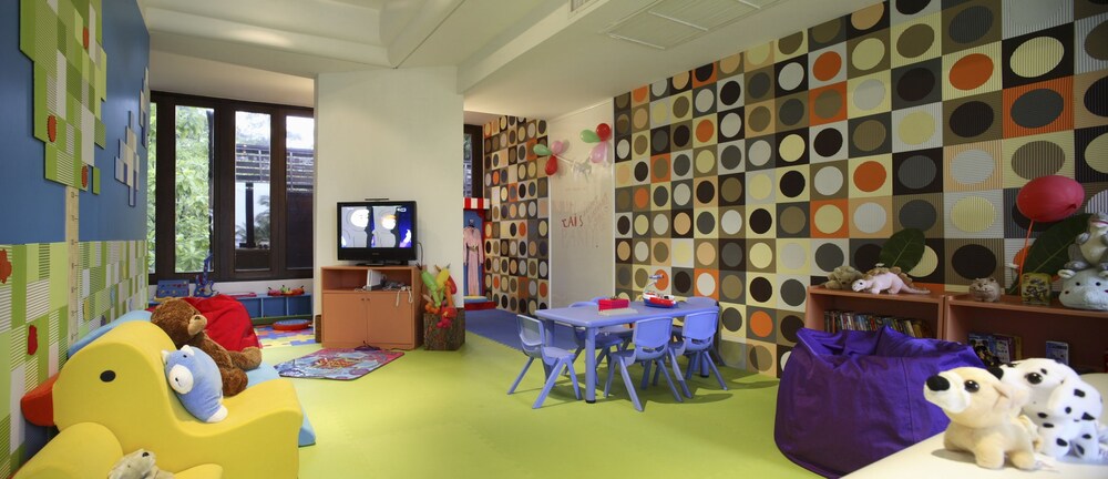 Childrens Area