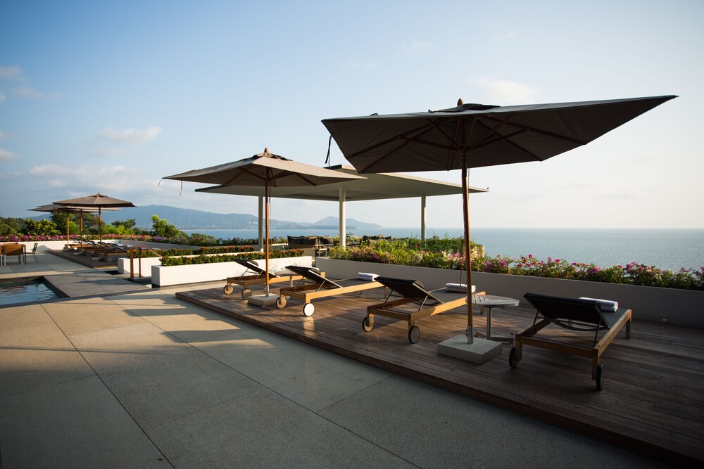 Six-Bedroom Ocean View Residence - Terrace/Patio