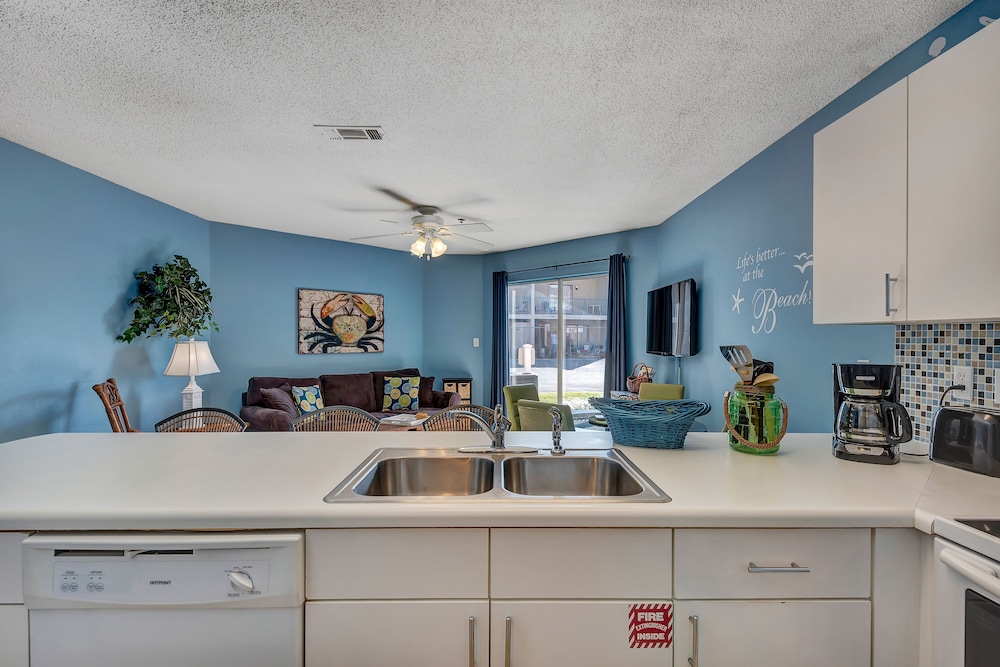 Condo, 1 Bedroom, 1 Bathroom - In-Room Kitchen