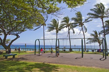 Childrens Play Area - Outdoor