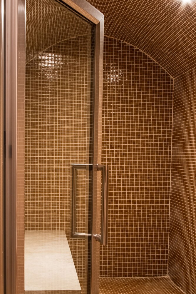 Steam Room