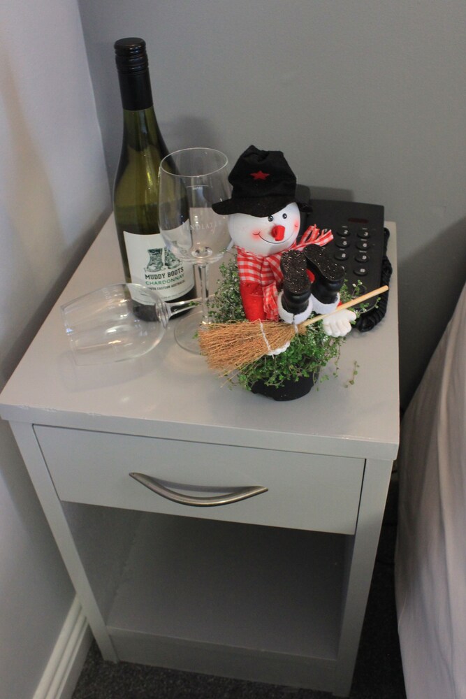 Guestroom