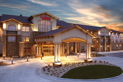 Clubhouse Hotel Suites Sioux Falls