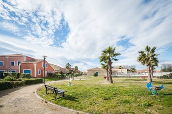 Childrens Play Area - Outdoor