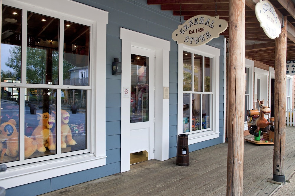 Gift Shop