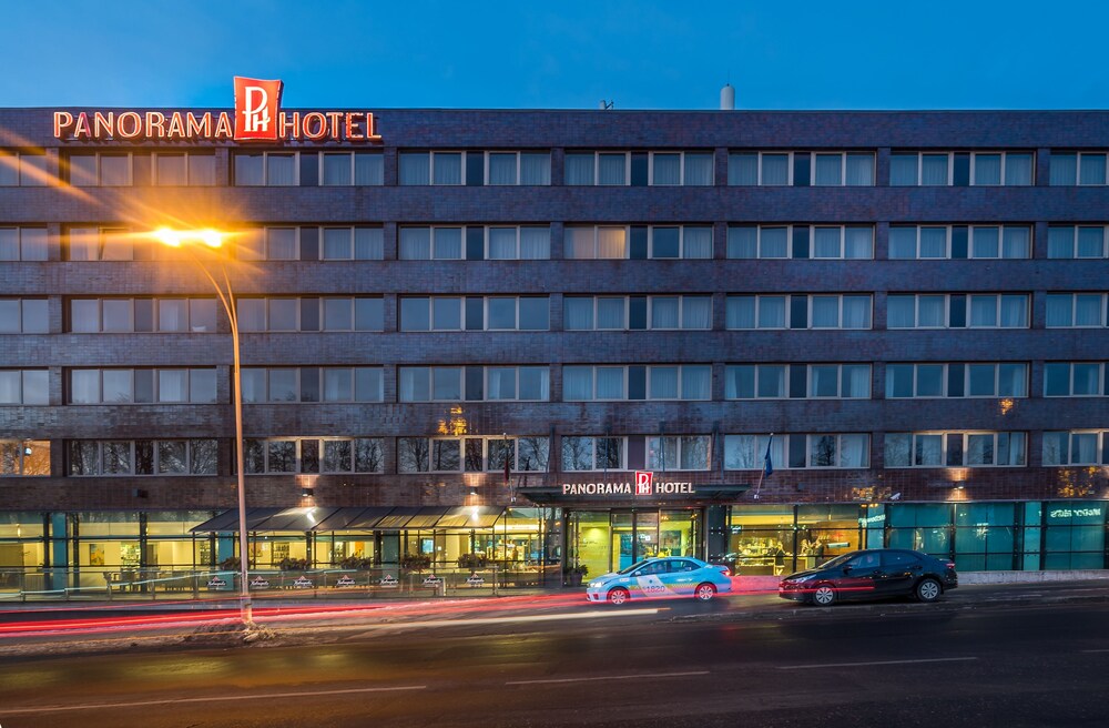 Hotel Front - Evening/Night