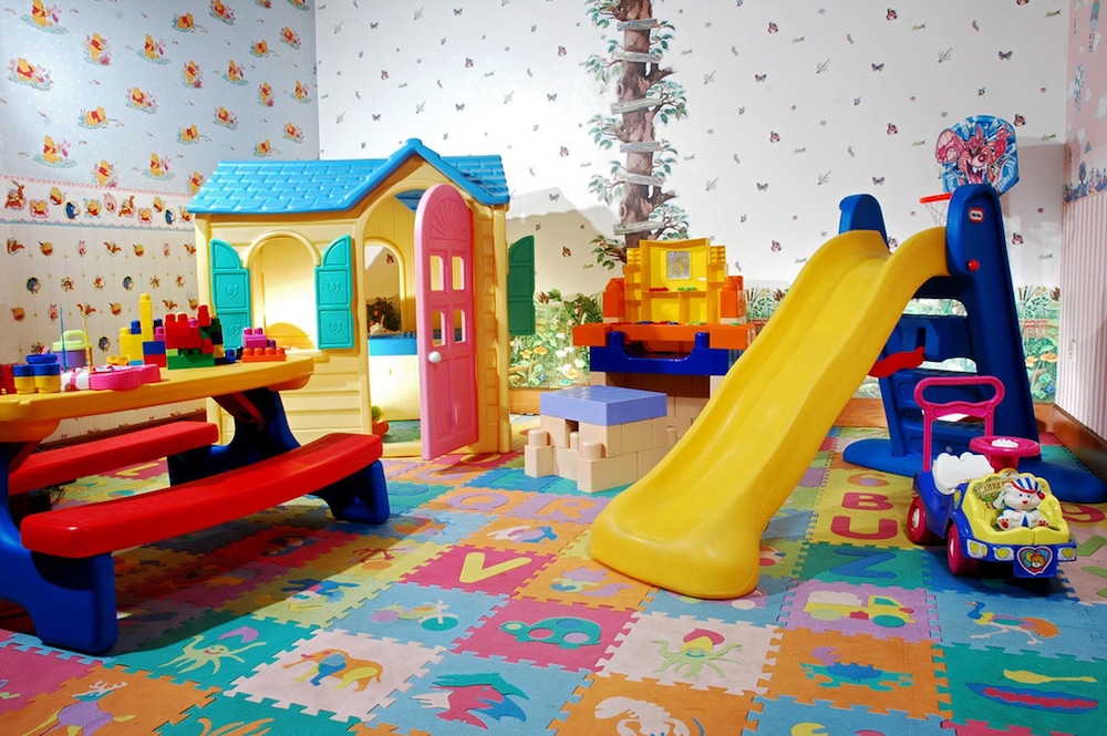 Childrens Play Area - Indoor