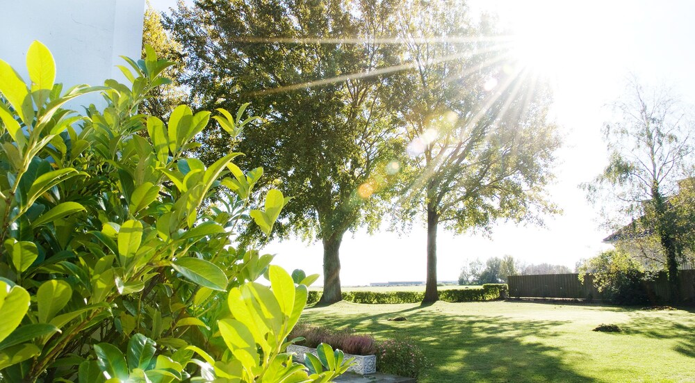 Childrens Play Area - Outdoor