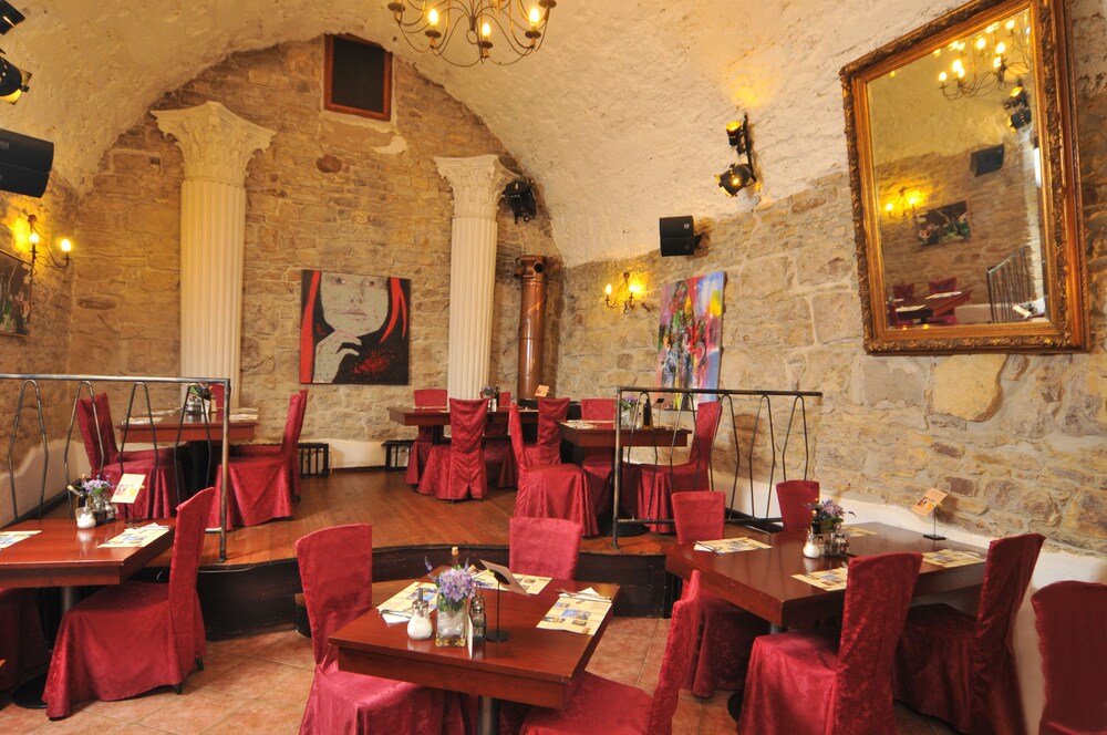 Bar-salon de l'hôtel