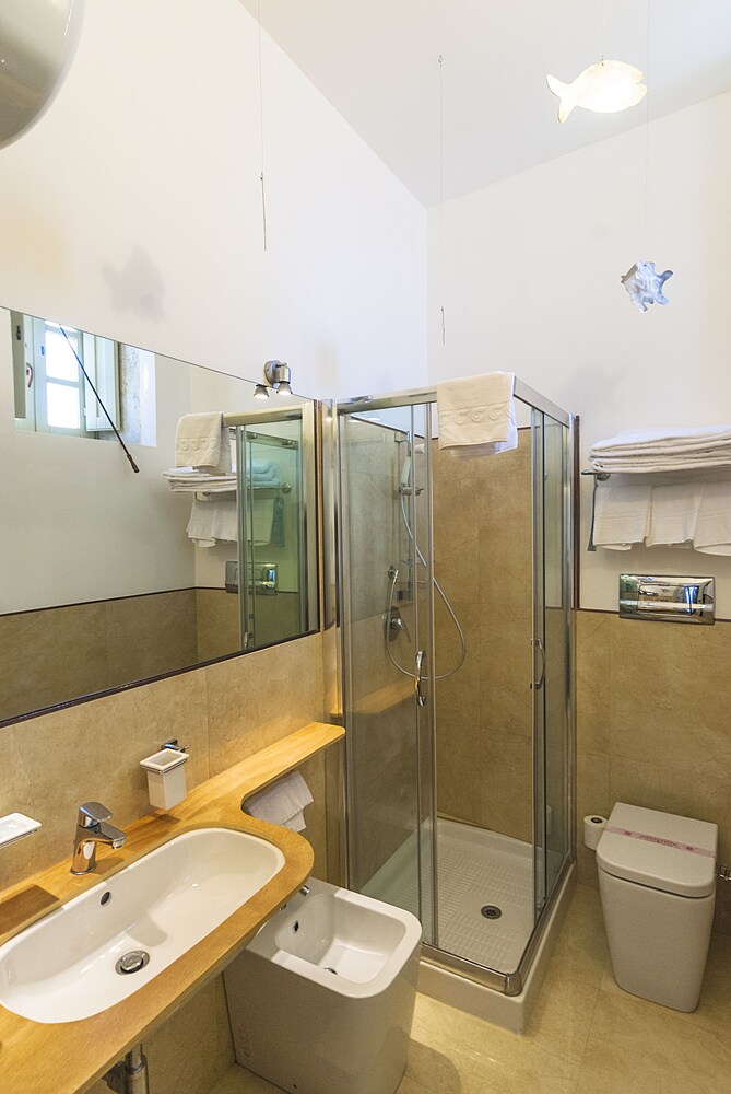 Bagno (Camera tripla)
