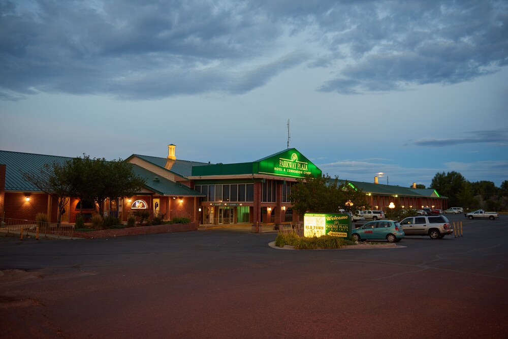 Hotel Front - Evening/Night
