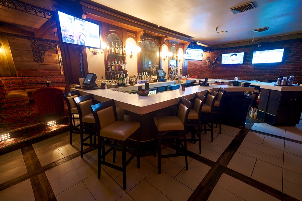 Hotel Lounge