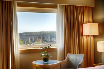 Guestroom View