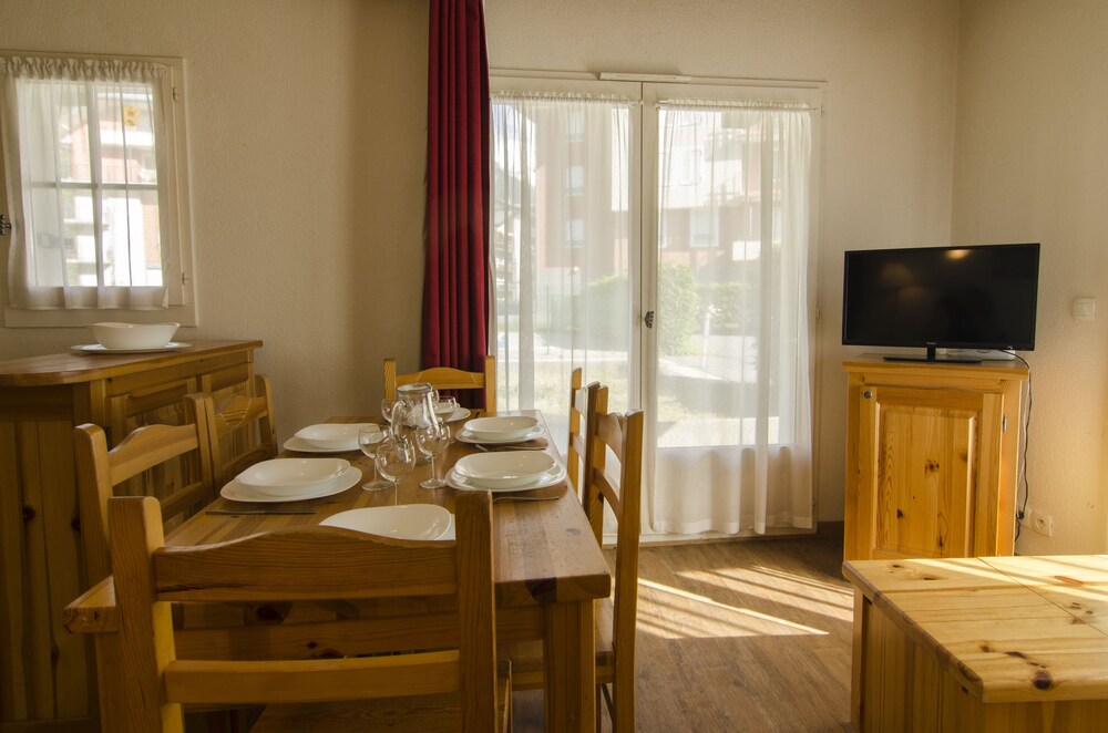 Chambre (Appartement, 2 chambres (6))