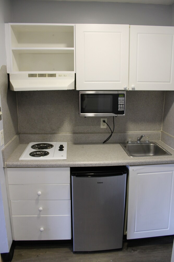 In-Room Kitchenette