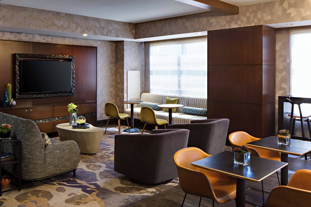 Executive Lounge