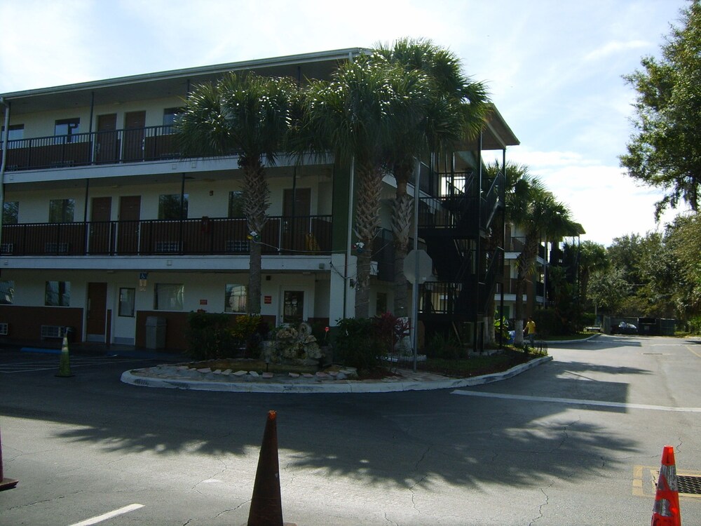 Hotel Front